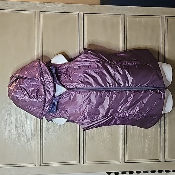 Gerry Reversible Puffer Vest - Picture 9 of 14